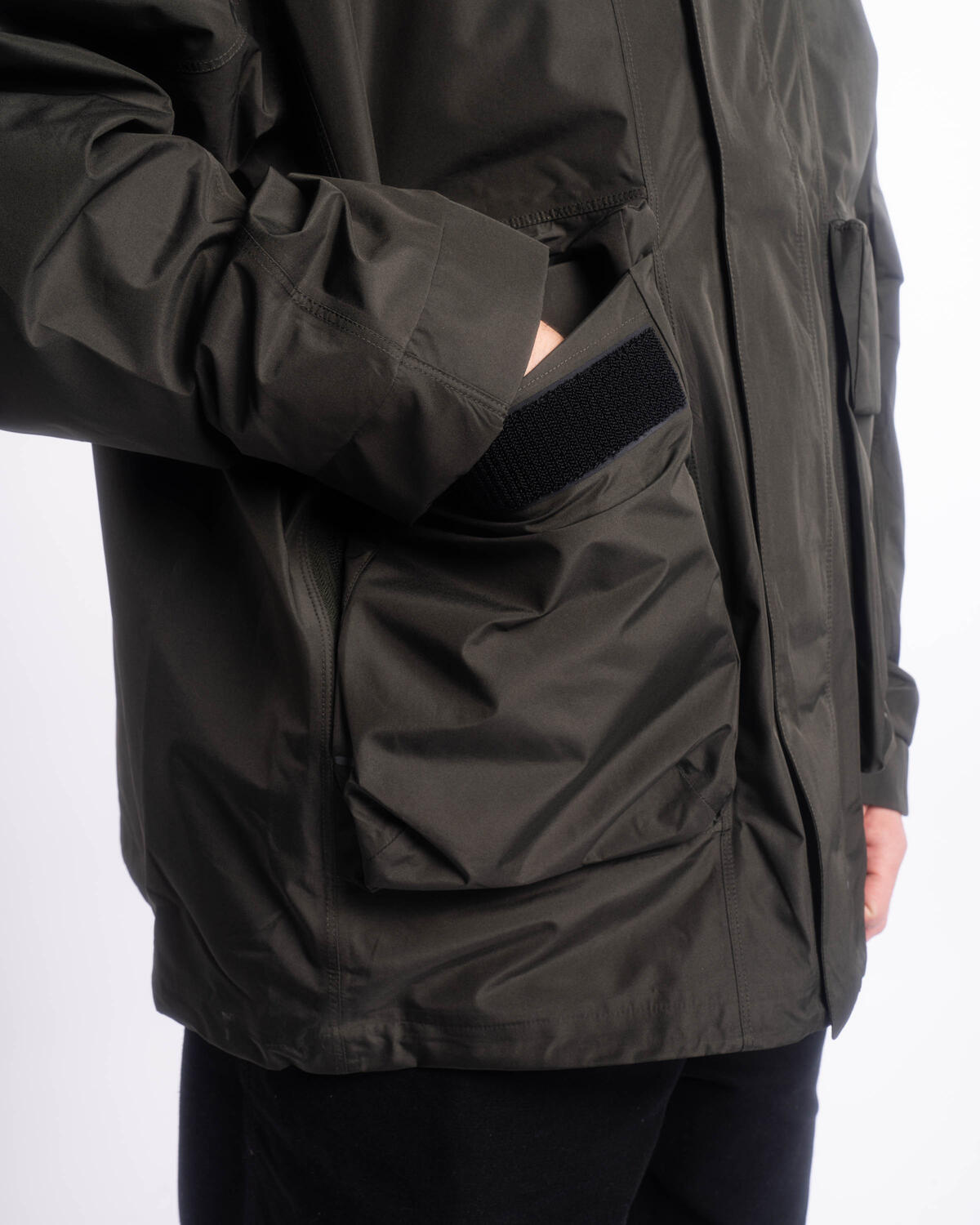 Nike Tech-Pack Storm-Fit GORE-TEX JACKET